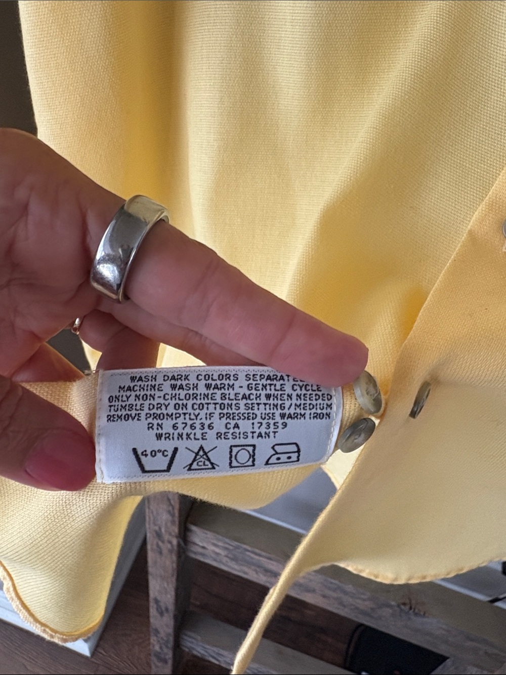 Vintage YSL Button-Up Shirt Large Wrinkle Resistant Butter Yellow - Picture 4 of 7